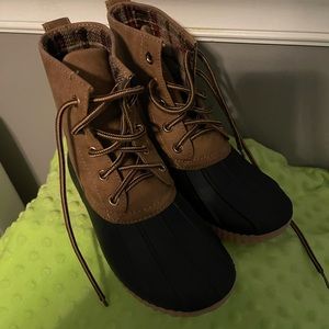 Duck Boots - Size 1 - Great Condition